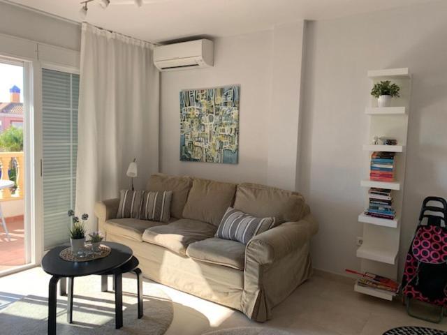 Apartamento Marina Port Sea View Торрев'єха Екстер'єр фото