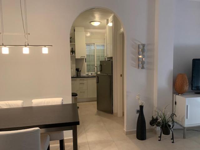 Apartamento Marina Port Sea View Торрев'єха Екстер'єр фото